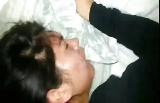 Ում է կախարդական պոռնո Հայելի պետք կինս։