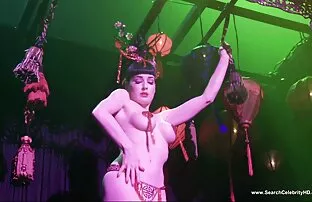 Serena Santos, Վերցրեք ձեր առաջ եւ փակել, 1080p. սեքս մեքենայի մեջ